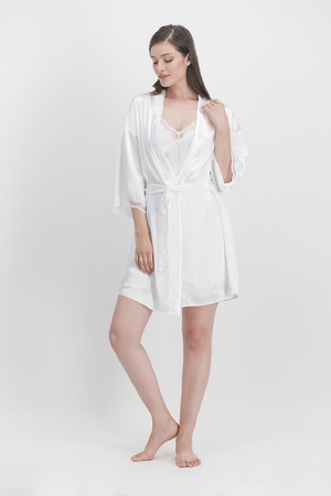 Женское шелковое белье из сатина