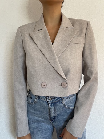 Модель № 01. Укороченный жакет.