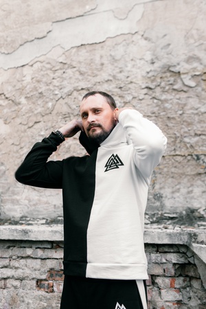 Yazlık takım "Valknut Vertical"