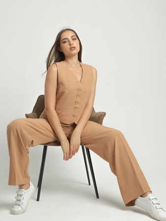 Classic suit with vest