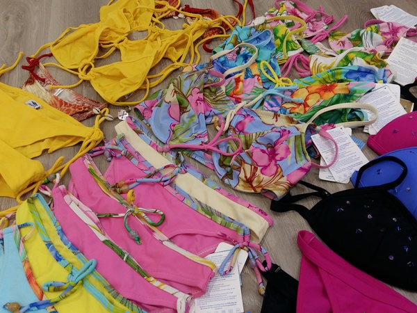 Лот #2 - 20 женских купальников