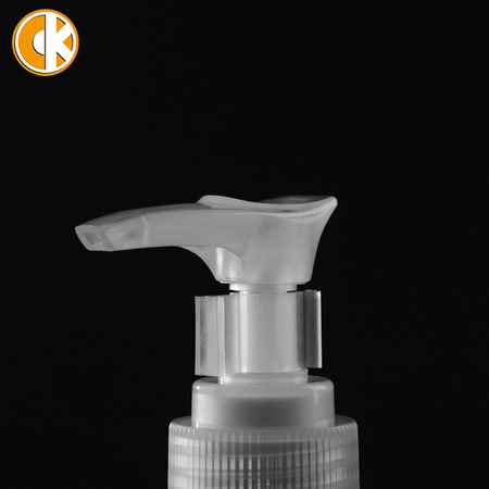 Пластиковые флаконы + распылители