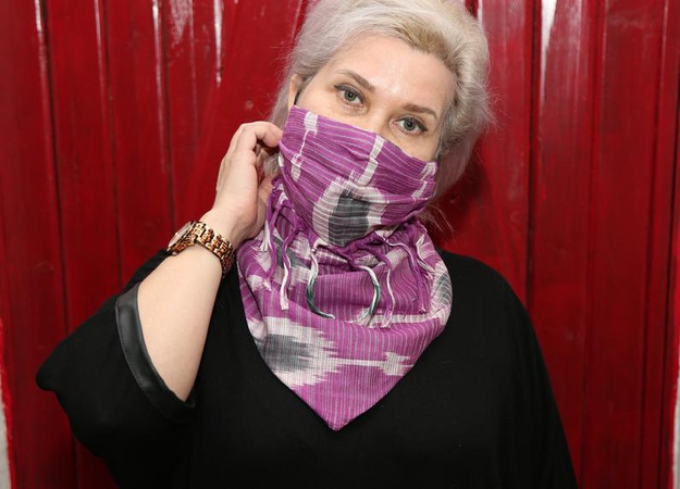 Mask-scarf of 3 pcs. grinning ikat