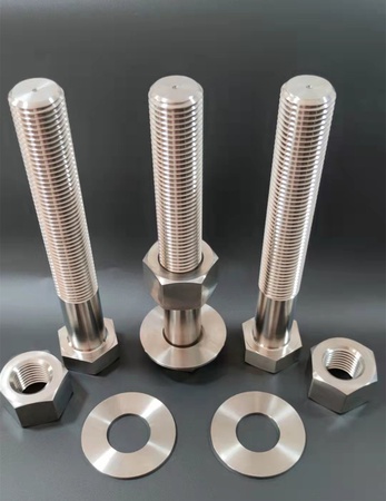 Титановые винты