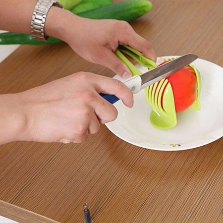 Держатель для нарезки овощей и фруктов на дольки