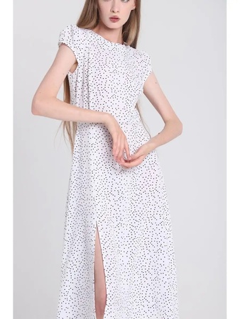 Sırtı açık midi elbise