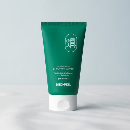 MEDI-PEEL Young CICA pH Балансирующее очищающее средство
