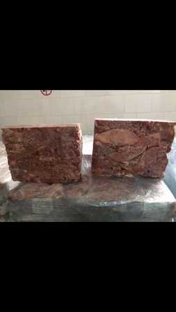 Говядина в полутушах, говядина блочная жилованная, говядина компенсированная не жилованная. Охлаждённая и замороженная.