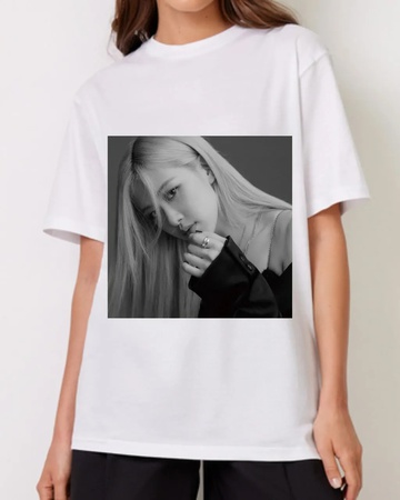 Футболки с принтами есть в белом в чёрном цвете ткань 100%хлопок качественная