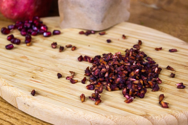 Nar Tanesi kurutulmuş