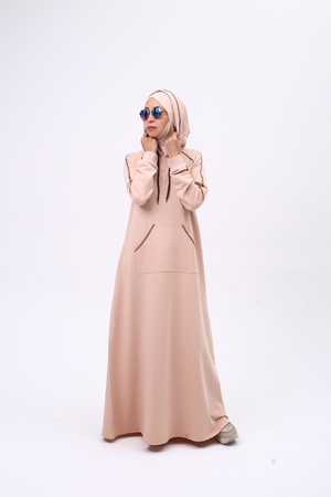 4. Dekoratif dikişli spor genç elbise (4-Genç spor elbise)