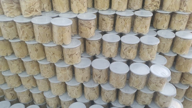 %3 şekerli kurutulmuş zencefil. OLMISH fabrikalarından kurutulmuş meyveler