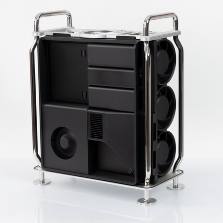 Apple Mac Pro (июнь 2019 г.) 7,1 28 ядер, 2,5 ГГц, 192 ГБ оперативной памяти AMD RADEON 5700XT