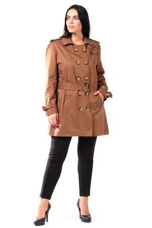 Спортивное пальто больших размеров с поясом