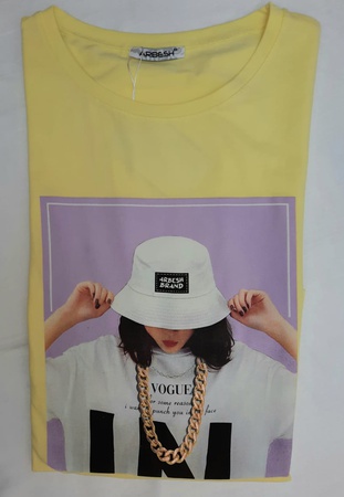 Baskılı ve baskısız tişörtler