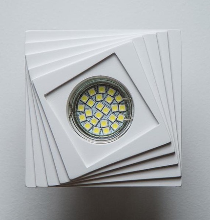 Гипсовый светильник SV 7135