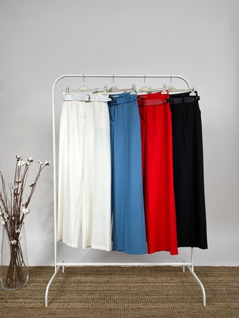 Брюки / Штаны Женская одежда