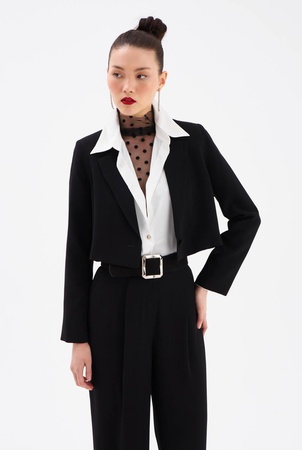 kadın takım elbise