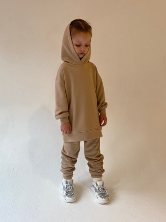 Костюм детский с капюшоном.