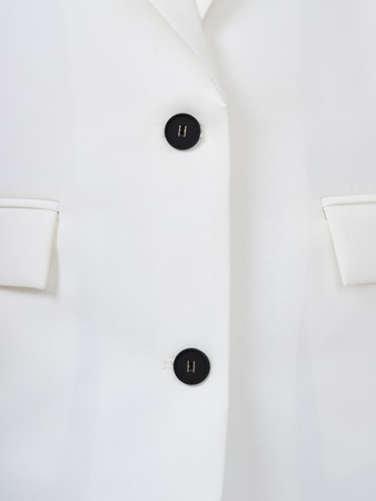 Классический костюм