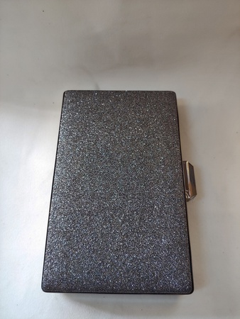 Metal Kasalı Abiye El Çantası- Platin Rengi Simli