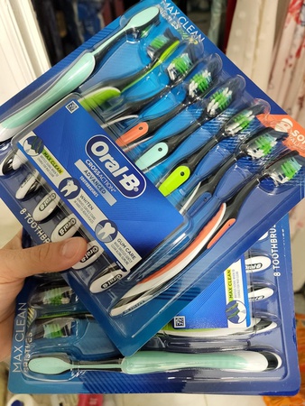 Зубная щетка