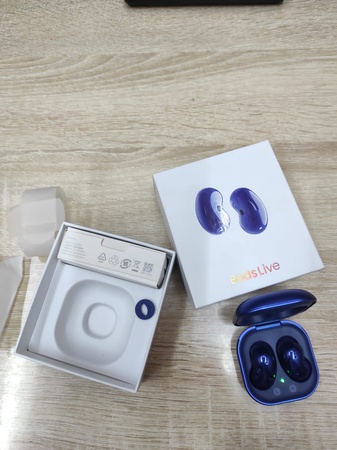 Samsung buds