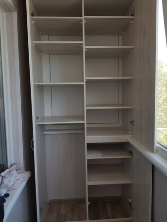 Шкаф на балконе (балконный шкаф) Керчь