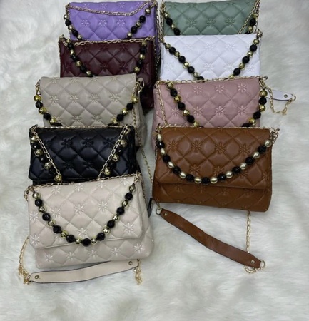 женская сумка разных цветов