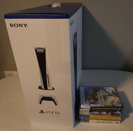 Консоль Sony PlayStation 5 (набор из 6 игр)