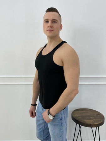 Майка мужская черная