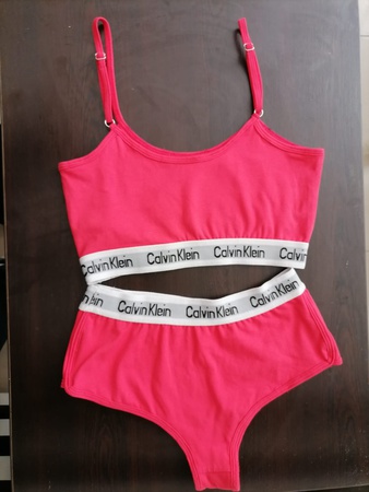 Женское, мужское нижнее белье и верхняя одежда