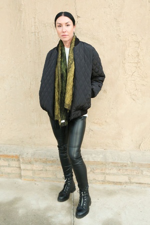 Стильные женские куртки ручной работы