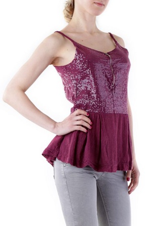 Платья, блузки с пайетками из Италии