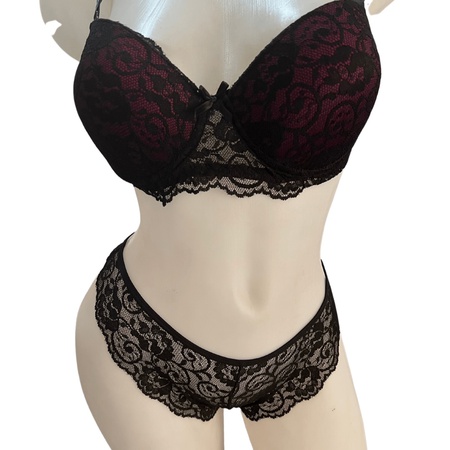 бюстгальтер костюм