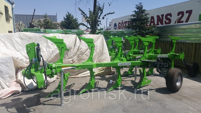 Плуг оборотный 4-х корпусный