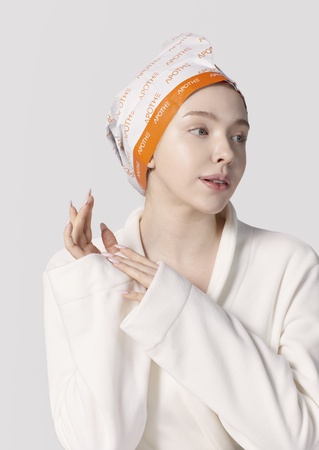 APOTHE İPEKLİ SAÇ PAKETİ