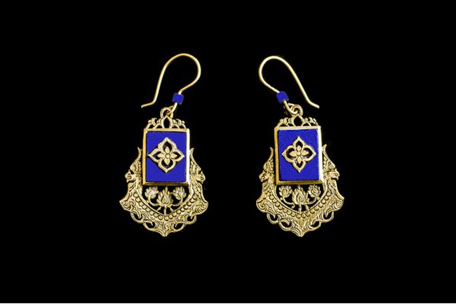 Oyulmuş Takı Azure