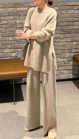 Вязанные костюмы и платья