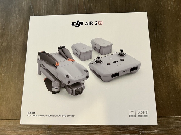 Комбинированный дрон DJI Air 2S Fly More Quadcopter