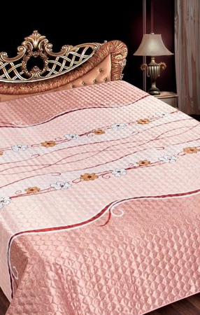 Yatak çarşafları, havlular, yastıklar, battaniyeler, yatak örtüleri, yatak takımları