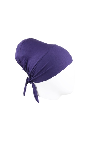 Шапки с ремешком