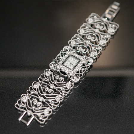 серьги Xuping; комплекты Xuping; комплекты "Дубайское золото"; серьги "Дубайское золото", цепи и браслеты; кольца, часы