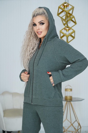 Спортивный костюм