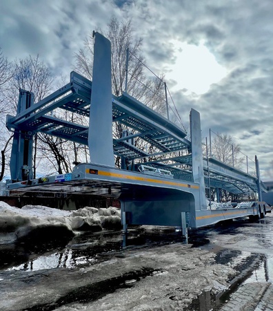 Автовоз полуприцеп