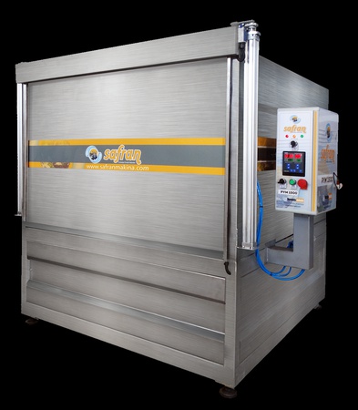 Mashima parçaları, yedek parçaları yıkamak için.