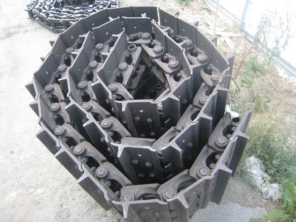 Запасные части для гусеничных тракторов, бульдозеров и экскаваторов