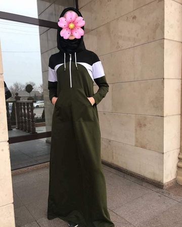 Спортивное платье