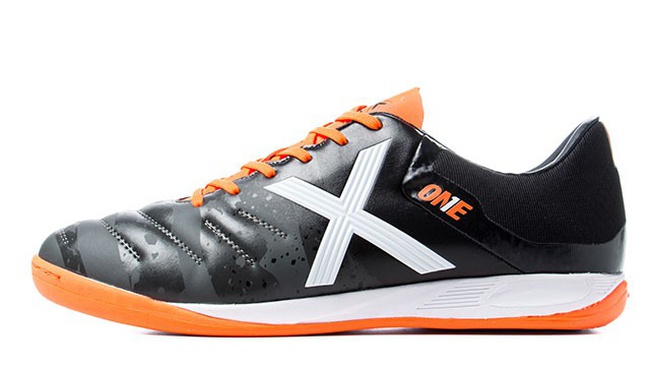 ОБУВЬ ДЛЯ ЗАЛА ONE (MUNICH)