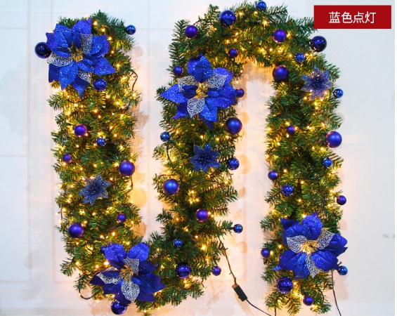 Новогодние товары, игрушки, гирлянды, елки